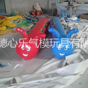 充气毛毛虫趣味运动器材 租赁还是购买？厂家选择与活动策划全攻略